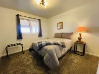 20+ Acres of Peace @ The Saratoga Hoemstead