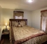 Adirondack Bungalow Getaway