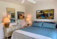 The Sand Piper-Pier, Pool, Bay View & Boat Launch