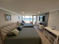 Amazing Renovated Beachfront Studio at Daytona Beach