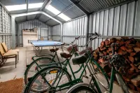 Gorgeous, pet friendly, family sized cottage in the perfect location.