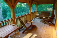 Towhee cabin at Driftless Creek