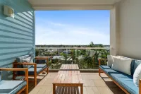 Hemingway Coast to CoastIntracoastal Water View!  2 Blocks to Beach &Pickleball