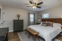 Great Location / Keeneland / Rupp / Fenced Yard / Games Hotels near Blue Grass Airport