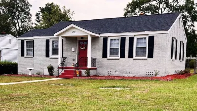 Cozy Stay Near it All:  USC, Ft. Jackson & Columbia Venues 웨스트 콜럼비아 리버워크 파크 앤드 앰피씨어터 주변 호텔