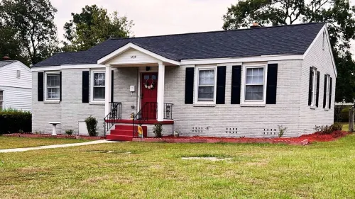 Cozy Stay Near it All: USC, Ft. Jackson & Columbia Venues