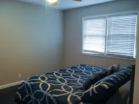 Cozy Corner House 9 min walk from Indianapolis Motor Speedway! Hotels in Speedway