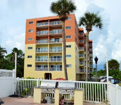 Penthouse w/ Gulf & Intracoastal Views-Steps to Beach! Hotels near Redington Shores Beach Access