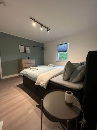 Modern maisonette apartment for 6 people with great views in the middle of nature Отели в г. Флох-Зелигенталь