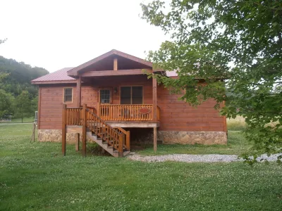 Blairsville,GA Cabin Near All  Popular Georgia Mountains Activities on Hwy. 348 Hotel dekat Vogel State Park