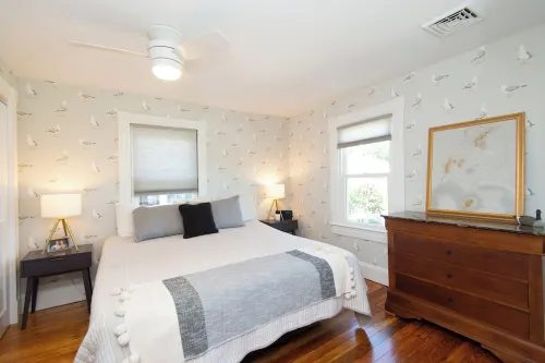 Gorgeous retreat across from yacht club, the Choptank, and IronMan finish line!
