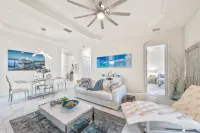 Penthouse Suite in the heart of SW Cape Coral, FL