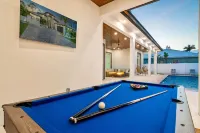 Blue Diamond Beach Home