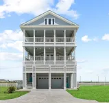 Luxury vacation  home 40 feet to the beach!! Hotels near Seawolf Park