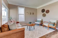 Willamette Valley Getaway w/ Backyard Firepit