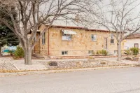 3 King Beds-Hot Tub-Firepit-Historic-Downtown