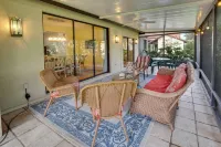 Resort Home w/Lanai - 1 mile from Shark Tooth Beach!