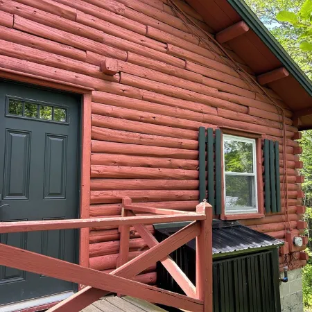 Cozy 2-bedroom cabin near Mount Snow 3 min drive