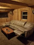 Walhalla Sportsman's Cabin near rivers, lakes,  National Forest! Cable tv-wifi Hotel a Branch Township