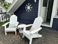 Swordfish Suite - Dog Retreat …Dog Friendly House- 2 blocks from Lake!