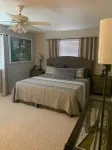 Rare-4 Bedroom House, Meadview, Grand Canyon West, Skywalk, Lake Mead