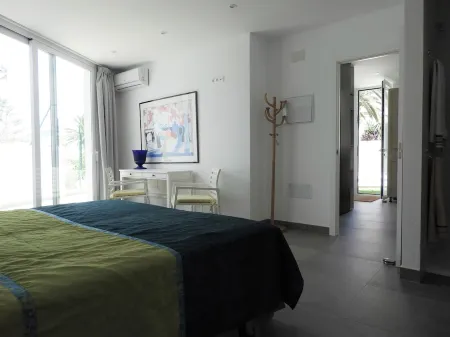 Attractive villa in Caleta de Vélez with private pool Отели рядом с достопримечательностью «Сады Серро»