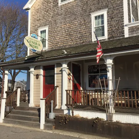 Green Harbor  Three bedroom home. Отели в г. Маршфилд