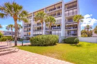 Newly Renovated Direct Gulf Front Condo on IRB! Hotels in Indian Rocks Beach