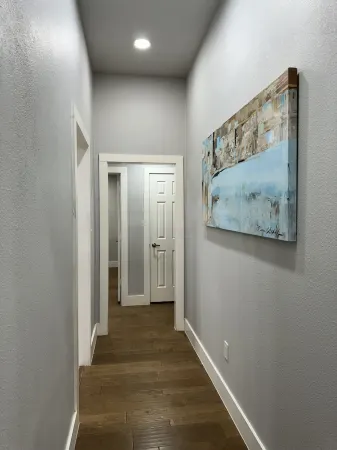 4B/2B Carrollton, TX - Contemporary Central Comfort Отели в г. Кэрролтон