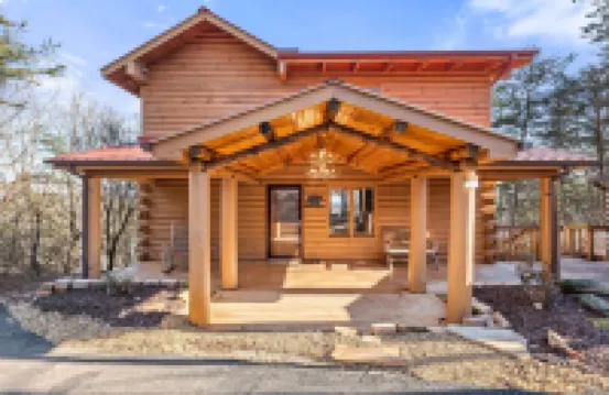 Above & Beyond - Cabin w/ Massive Views Near Helen