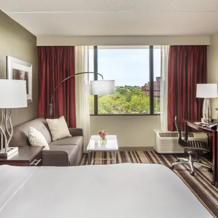 DoubleTree by Hilton Largo-Washington DC