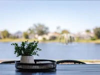 Waterview! 5 Bedrooms! 10 minutes to Fort Myers Beach! Hotels in Iona
