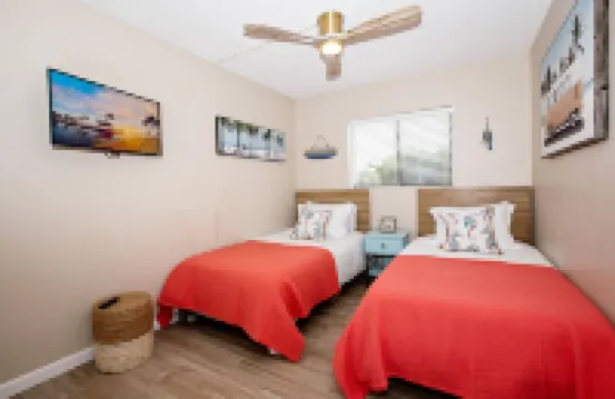 Whispering Palms- Waterfront Condo on Sanibel Island