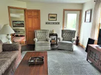 All-In-One Private Getaway! Country Mountains, Sandy Beach, Tons of Fun & Space!