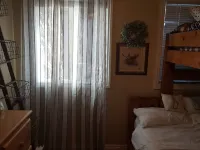 Petfriendly 5 Bedroom/5 Bath Retreat in the Heart of Arrowhead /Lake Rights
