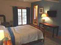 Beautiful Vacation Cottage with a View in Newfane, Vermont, near Mt. Snow