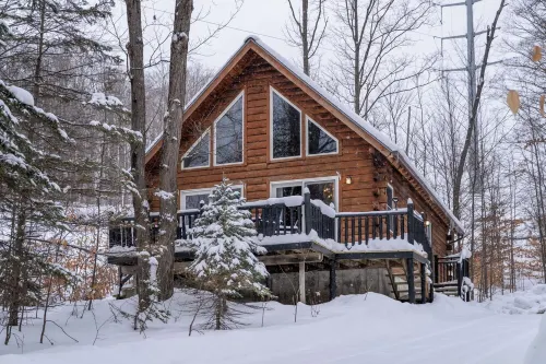 Log cabin, Schuss Mtn, solo stove, fireplace