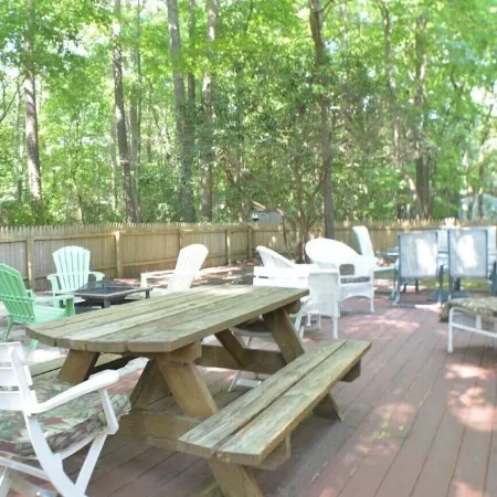 Home Away From Home,  pet friendly retreat!
