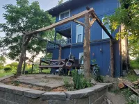 Quaint Stream Side Garden Flat