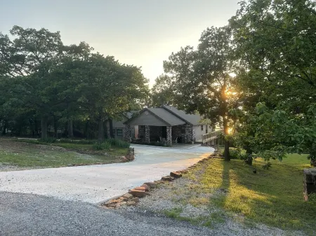 Skiatook Lake House Getaway