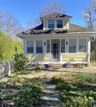 Best Union Pier Getaway. Steps to the Beach. Fenced Yard,Fire Pit, Weber Grill