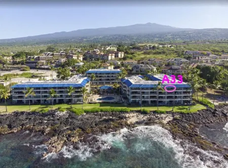 Beautiful Oceanfront Kona Reef Resort Private Top Floor Condo A33, AC throughout