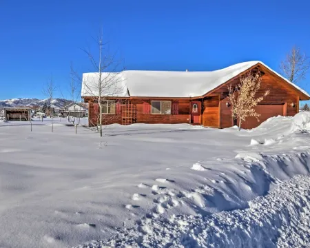 Mary Ann's Mountain Maison - Ski 3 Resorts; Garage; Walk to Town Hotels in Victor