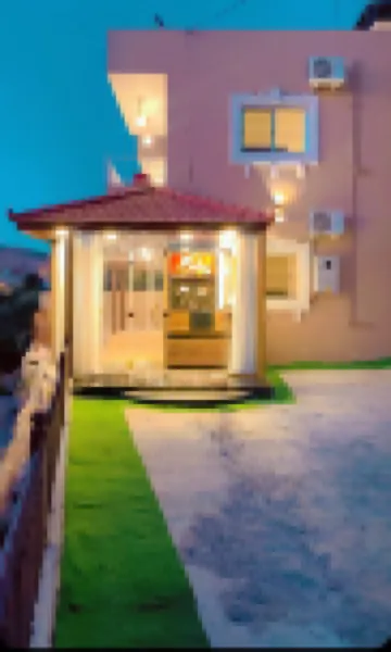 Eighth Wonders Hotel Hotels in 