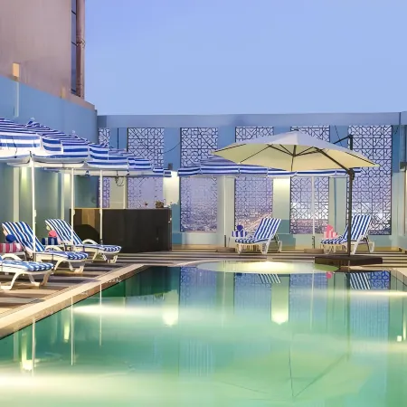 Rayan Hotel Sharjah Отели рядом с достопримечательностью «Торговый центр Sharjah Mega Mall»