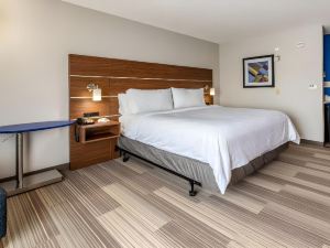 Holiday Inn Express & Suites Statesville