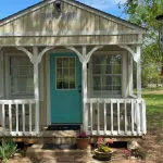 The Beulah Jane is a peaceful cabin on working farm in Glen Rose.