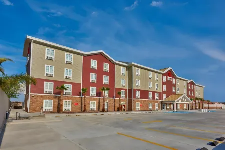 Extended Suites Saltillo Galerías