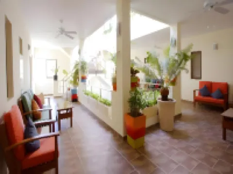 แสนสุข เกย์ ซาวน่า แอนด์ เกสท์เฮาส์