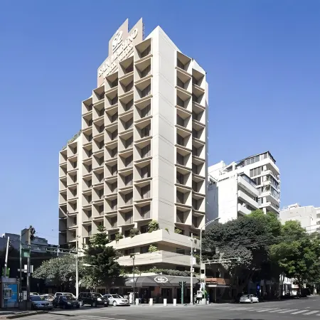 Exe Suites San Marino Отели рядом с достопримечательностью «Куаутемок»